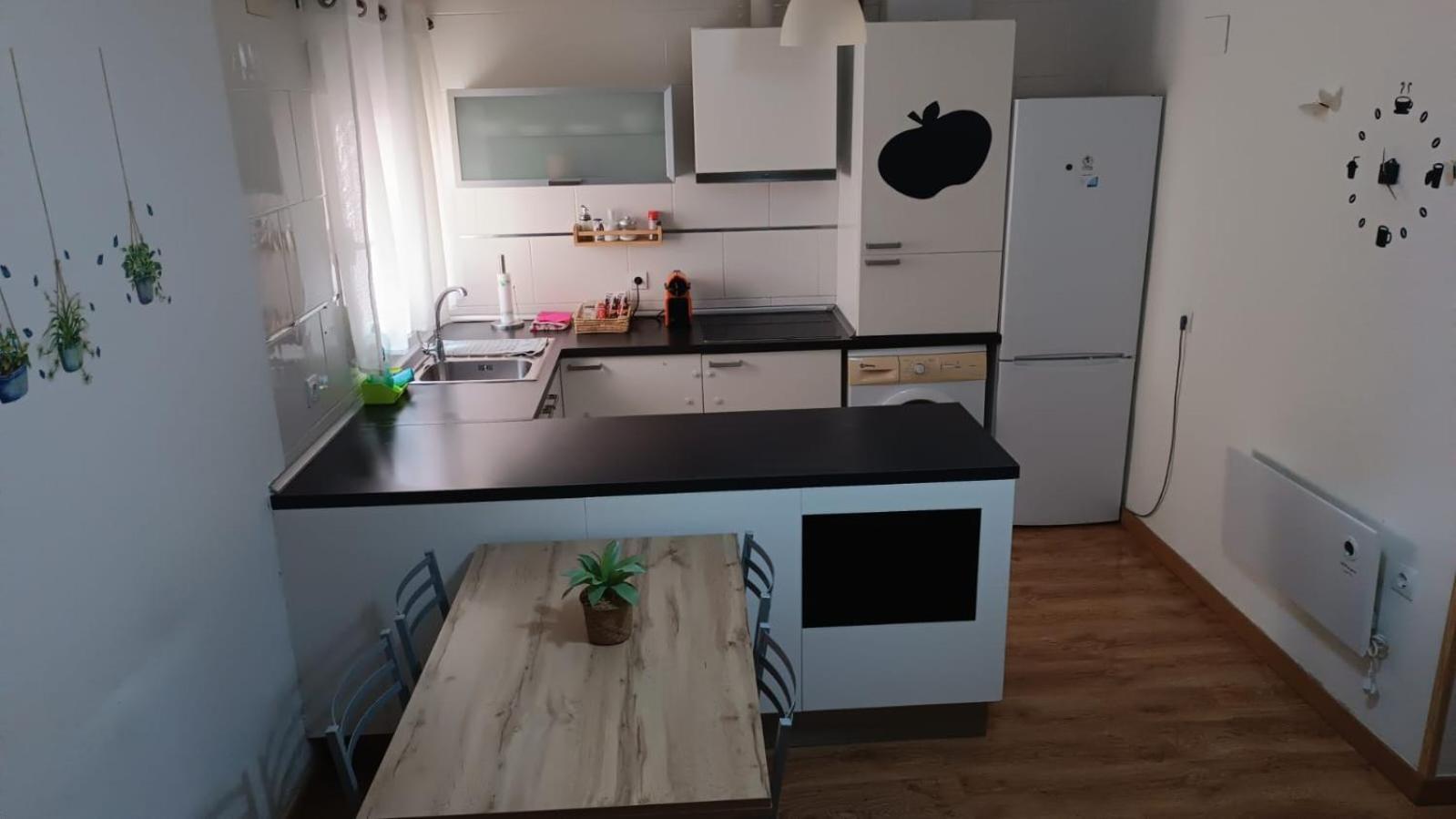 Apartamento Parque Sur De Hellín Esterno foto